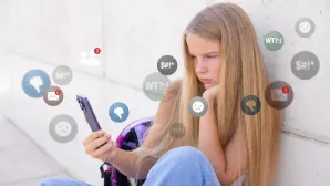 How Social Media Fuels Teen Anxiety