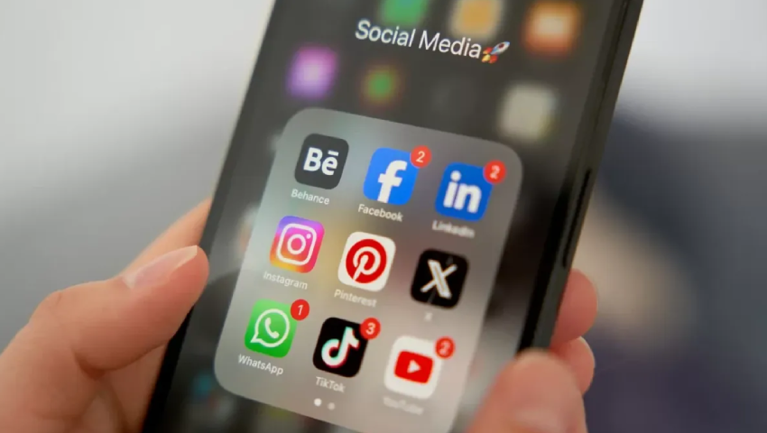 Social Media Now Main Source of News?