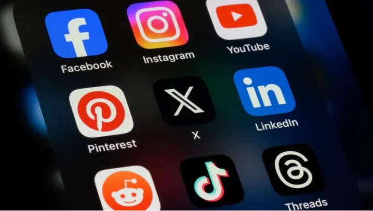 Top 7 Social Media Management Tools in 2025